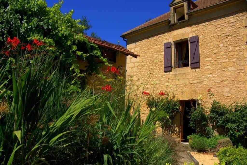 La Forge, Le Banquet Aux Eyzies Villa Les Eyzies ภายนอก รูปภาพ